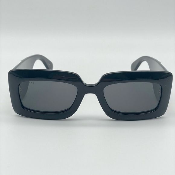 BRAND NEW GUCCI GG0811S 001 Black/Grey Unisex Sunglasses - Picture 8 of 14